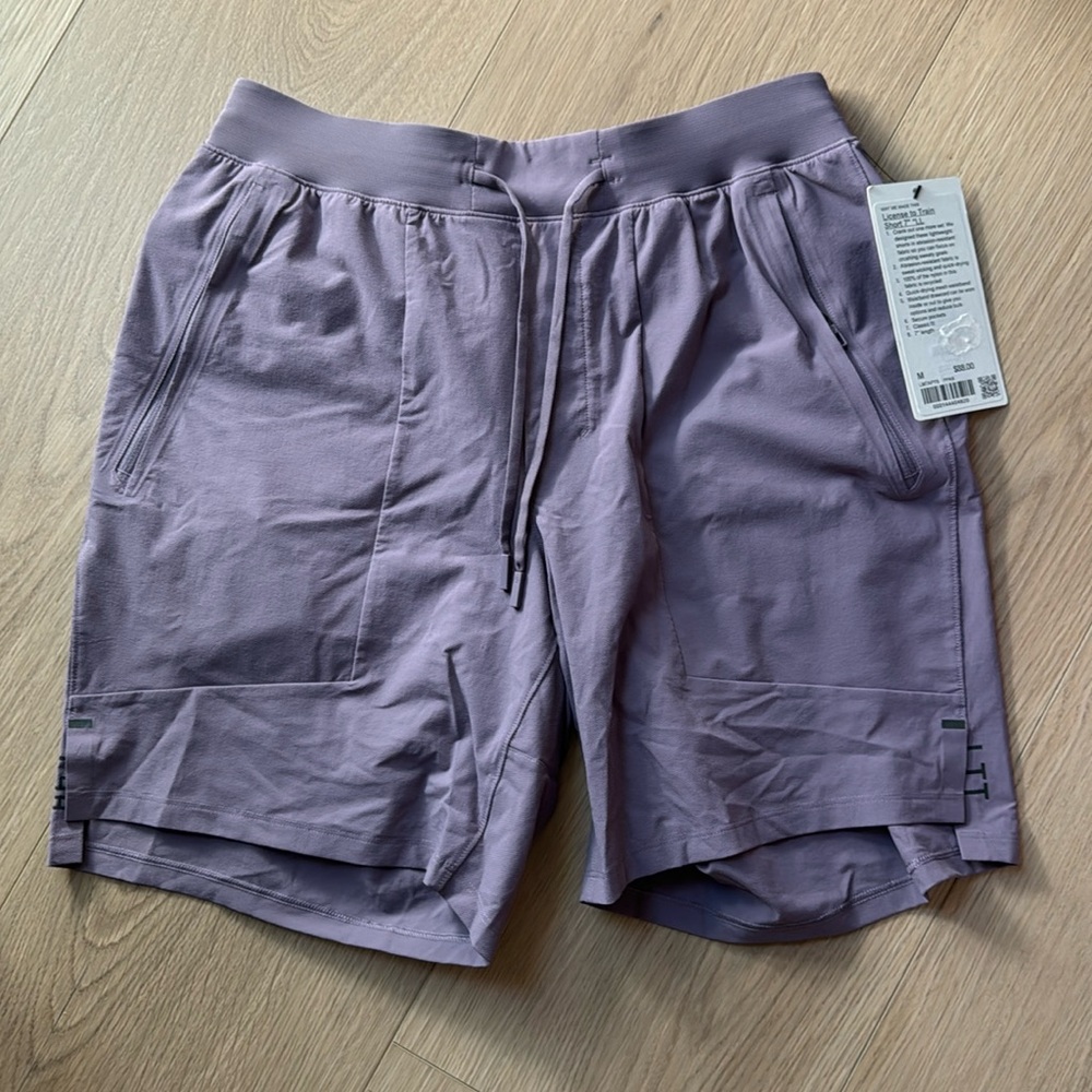 Lululemon License to Train Linerless Shorts 7 inch length
